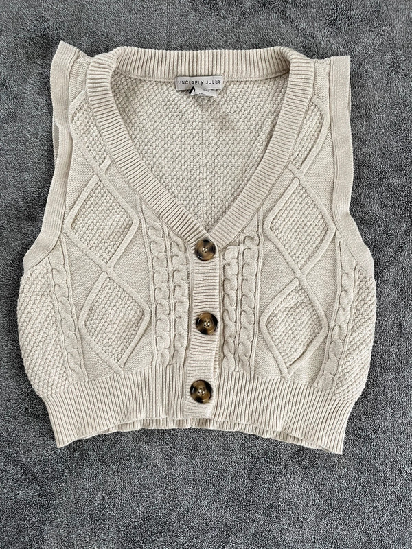 Cream sweater vest 1