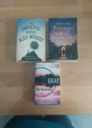 Lot Romane auf Englisch, zustand: Sehr gut, 6,00 €, 7,00 € inklusive Vinted-Käuferschutz