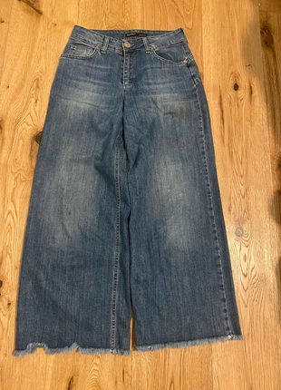 pantalone jeans a zampa , marque: Mathilda J., état: Très bon état, taille: XS / 34 / 6, 14,00 €, 15,40 € Protection acheteurs incluse