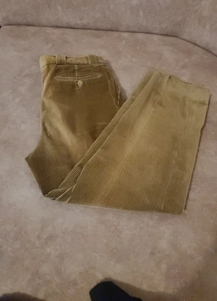 Pantalon velours t.L, brand: Cassera, condizioni: Buone, taglia: L, €3.00, €3.85 include la Protezione acquisti