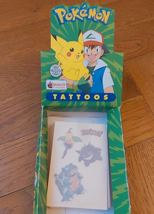 Collection Pokémon Tattoos Merlin, marque: Pokémon, état: Neuf sans étiquette, 1,30 €, 2,07 € Protection acheteurs (Pro) incluse