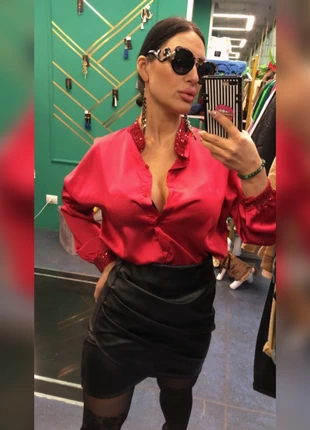 Camicia rossa fucsia, marca: Made In Italy, estado: Nuevo con etiquetas, tamaño: Talla única, 10,00 €, 11,20 € Protección al comprador incluida