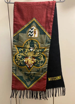 Moschino silk/wool Vintage scarf very rare, merk: Moschino, staat: Heel goed, € 50,00, € 53,20 inclusief Kopersbescherming
