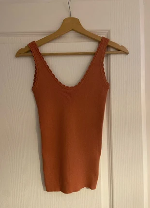 Débardeur col rond, marque: Peace n' Love, état: Très bon état, taille: M / 38 / 10, 3,00 €, 3,85 € Protection acheteurs incluse