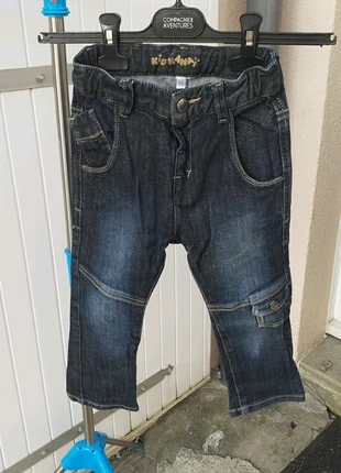 Jean 3 ans , merk: Kid Kanai, staat: Heel goed, maat: 24-36 maanden / 92 cm, € 2,00, € 2,80 inclusief Kopersbescherming