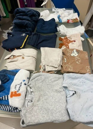 Set bimbo 14 pezzi invernale, marque: multi brand, état: Très bon état, taille: 6-9 mois / 68 cm, 27,00 €, 29,05 € Protection acheteurs incluse