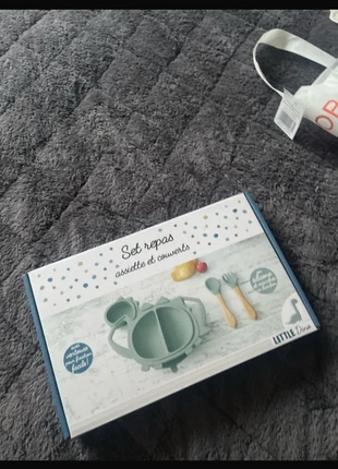 Set repas naissance, marque: Dino, état: Neuf avec étiquette, 6,00 €, 7,00 € Protection acheteurs incluse