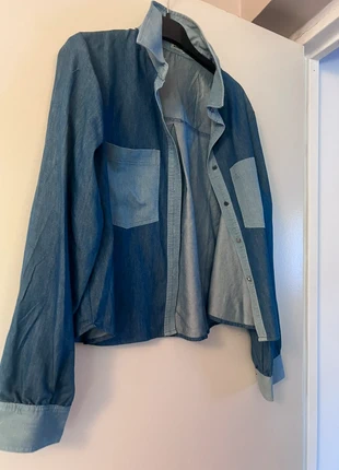 Chemise veste légère jean, merk: Pimkie, staat: Nieuw zonder prijskaartje, maat: L / 40 / 12, € 10,00, € 11,20 inclusief Kopersbescherming
