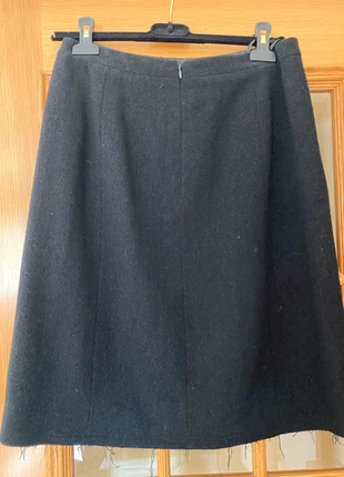 Saia preta Chanel, brand: Chanel, condizioni: Nuovo senza cartellino, taglia: L / IT 44 / EU 40, €120.00, €126.70 include la Protezione acquisti