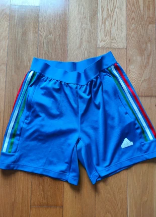 Men training shorts adidas original Italy Tiro football special edition, marca: adidas, estado: Novo sem etiquetas, tamanho: M, €25.00, €26.95 inclui Proteção do Comprador