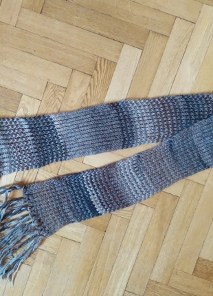 Écharpe dégradée de couleurs marron beige, état: Très bon état, 3,00 €, 3,85 € Protection acheteurs incluse