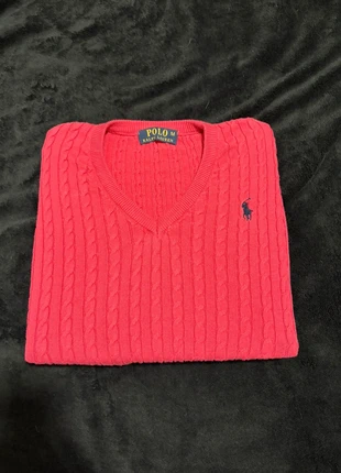 Pull torsadé Ralph Lauren pour femme Coloris rose doux, avec le logo brodé sur la poitrine Taille M, brand: Ralph Lauren, condizioni: Ottime, taglia: M / IT 42 / EU 38, €35.00, €37.45 include la Protezione acquisti