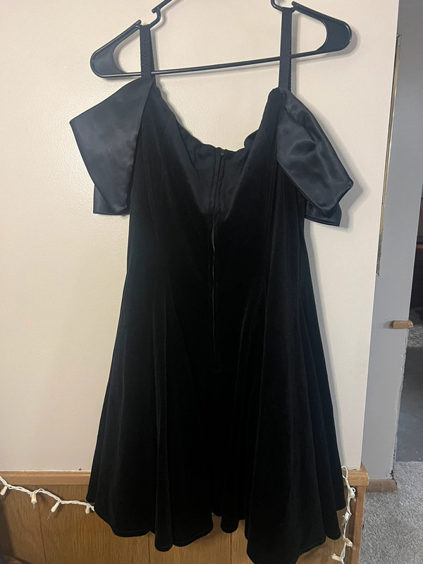 Vintage Black Velvet Mini Dress 5