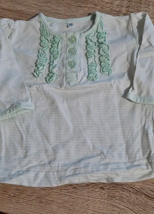 Blouse, brand: Zeeman, condition: Good, size: 1-3 months / 56 cm, €1.00, €1.75 includes Buyer Protection