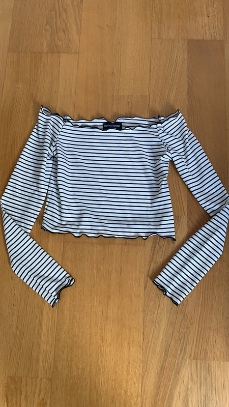 Cropped Stripe Shirt - Pretty Little Things