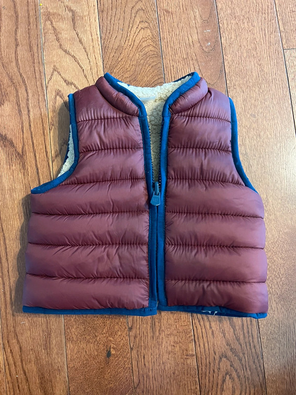 GAP baby reversible vest 1