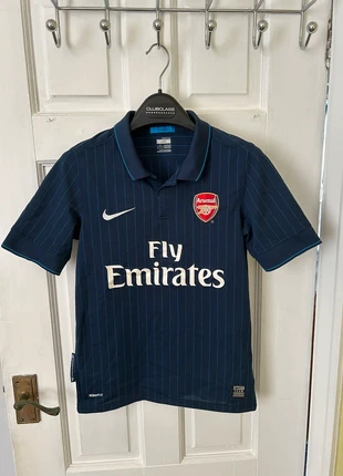 Arsenal Shirt, brand: Nike, condition: Good, size: 12 years / 152 cm, £18.00, £19.74 includes Buyer Protection