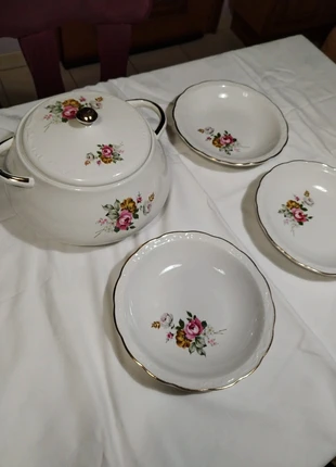 Soupière+ 3 assiettes service vintage Digoin Sarreguemines, marque: Digoin Sarreguemines, état: Très bon état, 18,00 €, 19,60 € Protection acheteurs incluse
