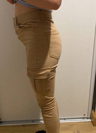 Pantalon cargo beige Jennyfer Vinted