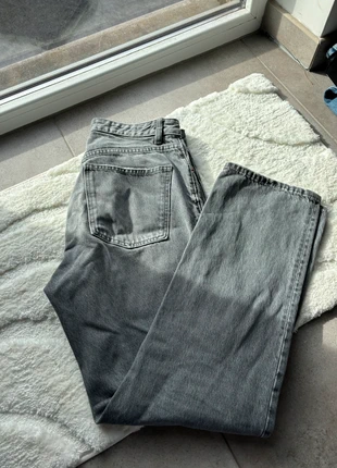 Jeans gris Zara wide leg - taille 40, marque: Zara, état: Très bon état, taille: L / 40 / 12, 15,00 €, 16,45 € Protection acheteurs incluse