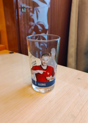 Verre à eau foot Lloris Kimpembe, marke: intermarché, zustand: Sehr gut, 1,00 €, 1,75 € inklusive Vinted-Käuferschutz