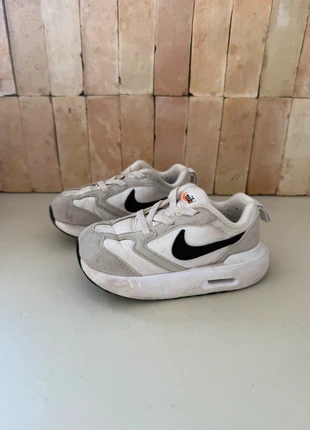 Basket Nike 25, marke: Nike, zustand: Sehr gut, größe: 25, 10,00 €, 11,20 € inklusive Vinted-Käuferschutz
