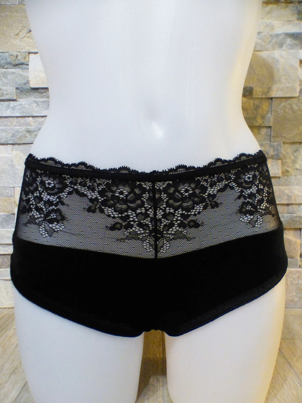 Short EVA velours et dentelle Bandurska Design pour la pole dance XS 1