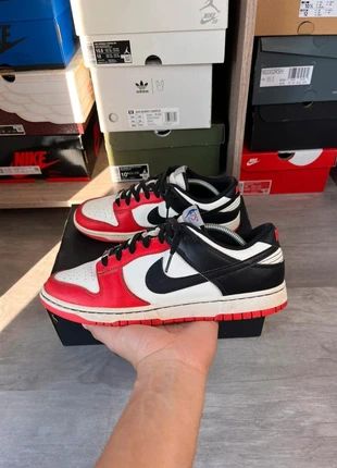 Nike Dunk Low EMB NBA ´75th Anniversary Chicago’ taille 44, marque: Nike, état: Très bon état, taille: 44, 55,00 €, 58,45 € Protection acheteurs incluse