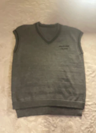 Pull sans manches gris dazy taille XL, col V, marca: Dazy, estado: Muito bom, tamanho: XL, €4.00, €4.90 inclui Proteção do Comprador