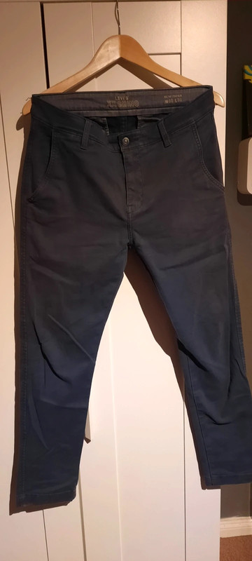 Dunkel Blaue Hose 3