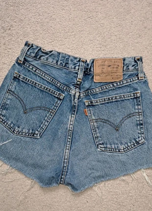 Short En Jeans Levis W30 L32, marque: Levi Strauss & Co., état: Très bon état, taille: XXXS / 30 / 2, 25,00 €, 26,95 € Protection acheteurs (Pro) incluse