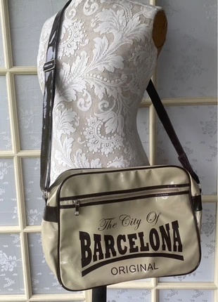 College Shoulder Bag, marque: COQUETTE, état: Très bon état, 10,00 €, 11,20 € Protection acheteurs incluse