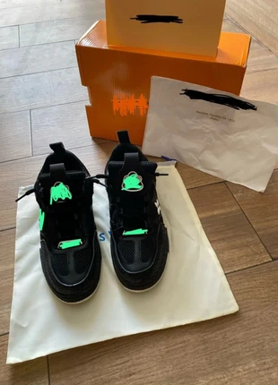 Zapatillas L*B Train Talla 42, marque: Local, état: Neuf avec étiquette, taille: 42, 75,00 €, 79,45 € Protection acheteurs incluse