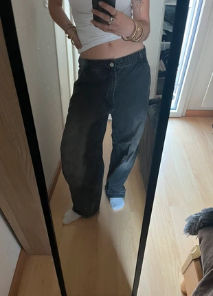 jean baggy noir Bershka, marque: Bershka, état: Très bon état, taille: M / 38 / 10, 14,00 €, 15,40 € Protection acheteurs incluse