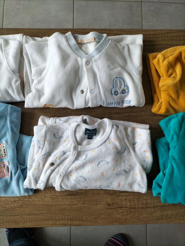Lot de 7 pyjamas 12 mois - photo numéro 3