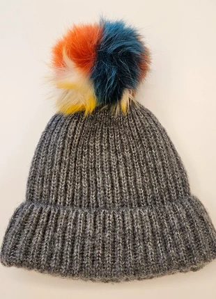Gorro punto Zara con pompón, marque: Zara, état: Très bon état, taille: M, 4,00 €, 4,90 € Protection acheteurs incluse