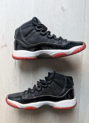 Jordan 4 noir et rouge taille 38, brand: Jordan, condition: Good, size: 38, €25.00, €26.95 includes Buyer Protection