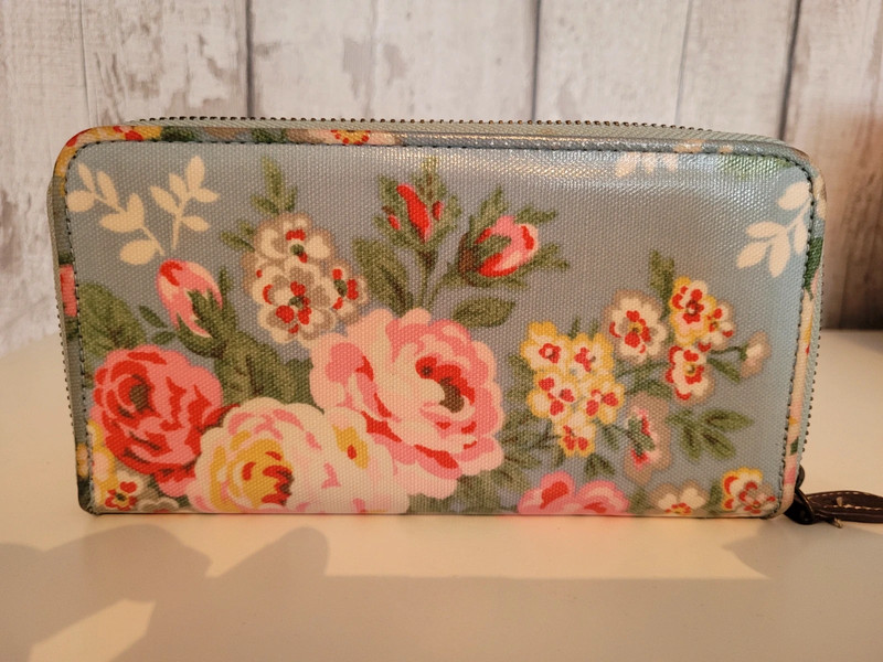 Cath kidston sales floral purse