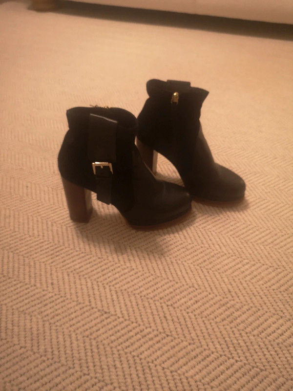 Kurt geiger clearance heeled boots