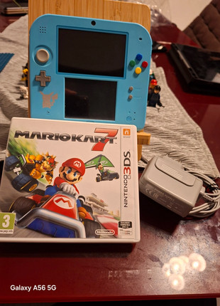 Nintendo 2 Ds Édition Limitée, marque: Nintendo, état: Très bon état, 150,00 €, 157,50 € Protection acheteurs incluse
