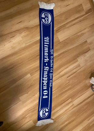 Schalke 04 Schal, merk: FC Schalke 04, staat: Nieuw zonder prijskaartje, € 11,00, € 12,25 inclusief Kopersbescherming