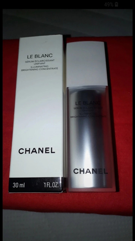 CHANEL Le Blanc Cushion Brightening Gentle Touch Foundation (Case