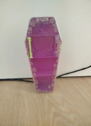 Placard Spectra Vondergheist, marke: Monster High, zustand: Sehr gut, größe: Einheitsgröße, 3,50 €, 4,38 € inklusive Vinted-Käuferschutz