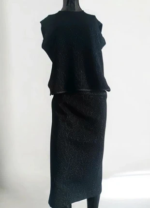 Ensemble tailleur noir brodé – élégance & confort Taille XL / 42 Le Tricot Saint Charles, marque: le tricot by St Charles, état: Très bon état, taille: XL / 42 / 14, 32,95 €, 35,30 € Protection acheteurs incluse