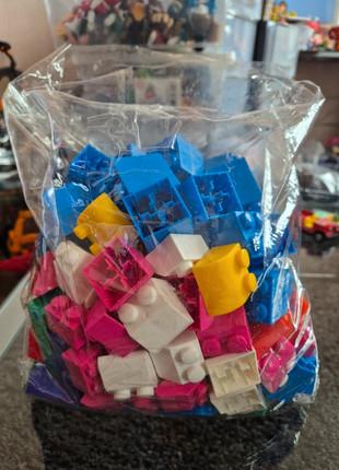 Lot de près de 180 Briques Blocs marque Générique +1 Kg de Marchandise, zustand: Gut, größe: Einheitsgröße, 8,99 €, 10,14 € beinhaltet Vinted-Käuferschutz Pro