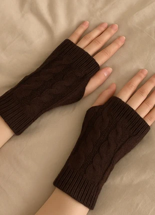 Brown winter cute pattern autumn gloves, marca: Vintage Dressing, estado: Novo sem etiquetas, tamanho: Tamanho único, €14.99, €16.44 inclui Proteção do Comprador