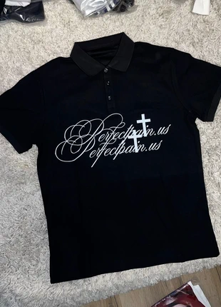 Polo noir motif croix gothique taille S, brand: y2k, condition: Very good, size: S, €34.90, €37.35 includes Buyer Protection Pro