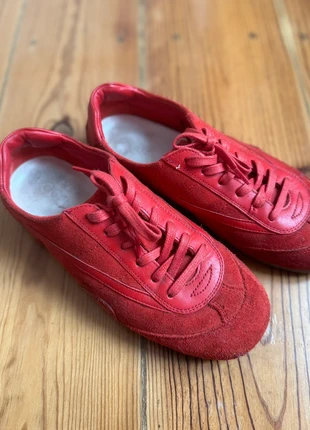 COS Red Sneakers, marca: COS, estado: Bom, tamanho: 37, €45.00, €47.95 inclui Proteção do Comprador