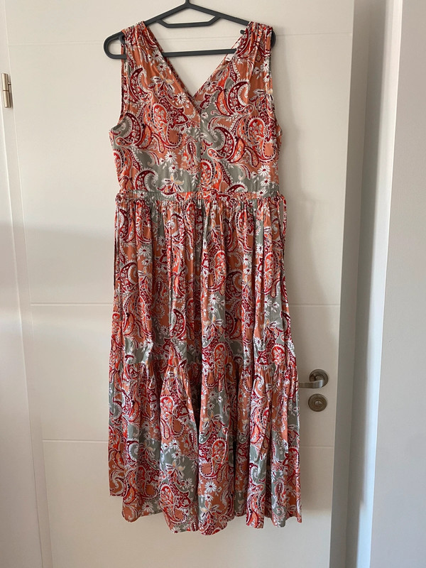 Robe midi Mango 1