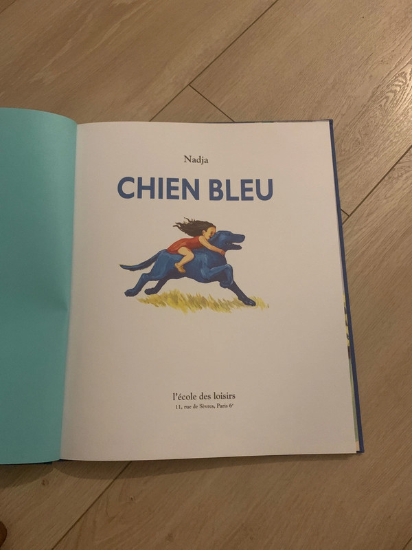 Livre édition anniversaire * chien bleu * 2